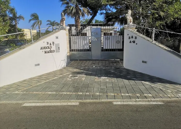 Angolo Magico Parabita